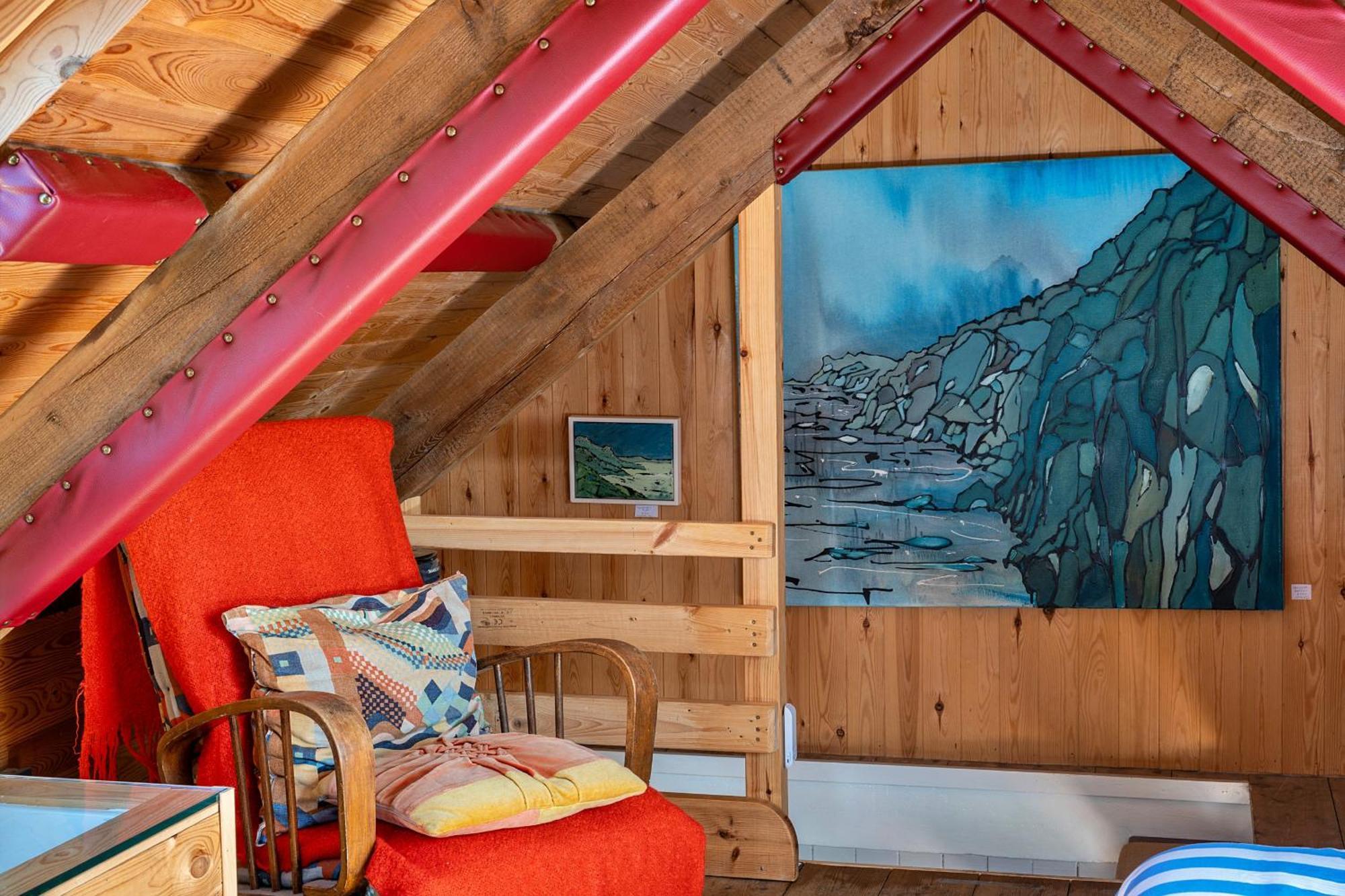 Finest Retreats - The Watchtower At Western Watch Lower Boscaswell Екстер'єр фото